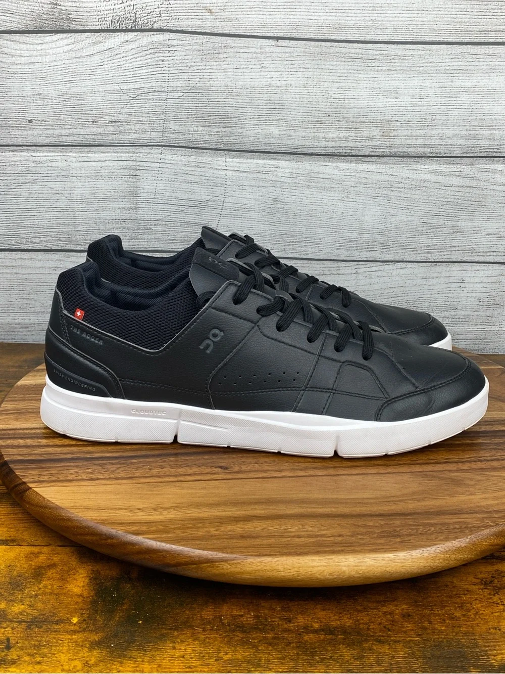 ON Running The ROGER Clubhouse Black White Tennis Shoe Men’s Sneaker Size 14